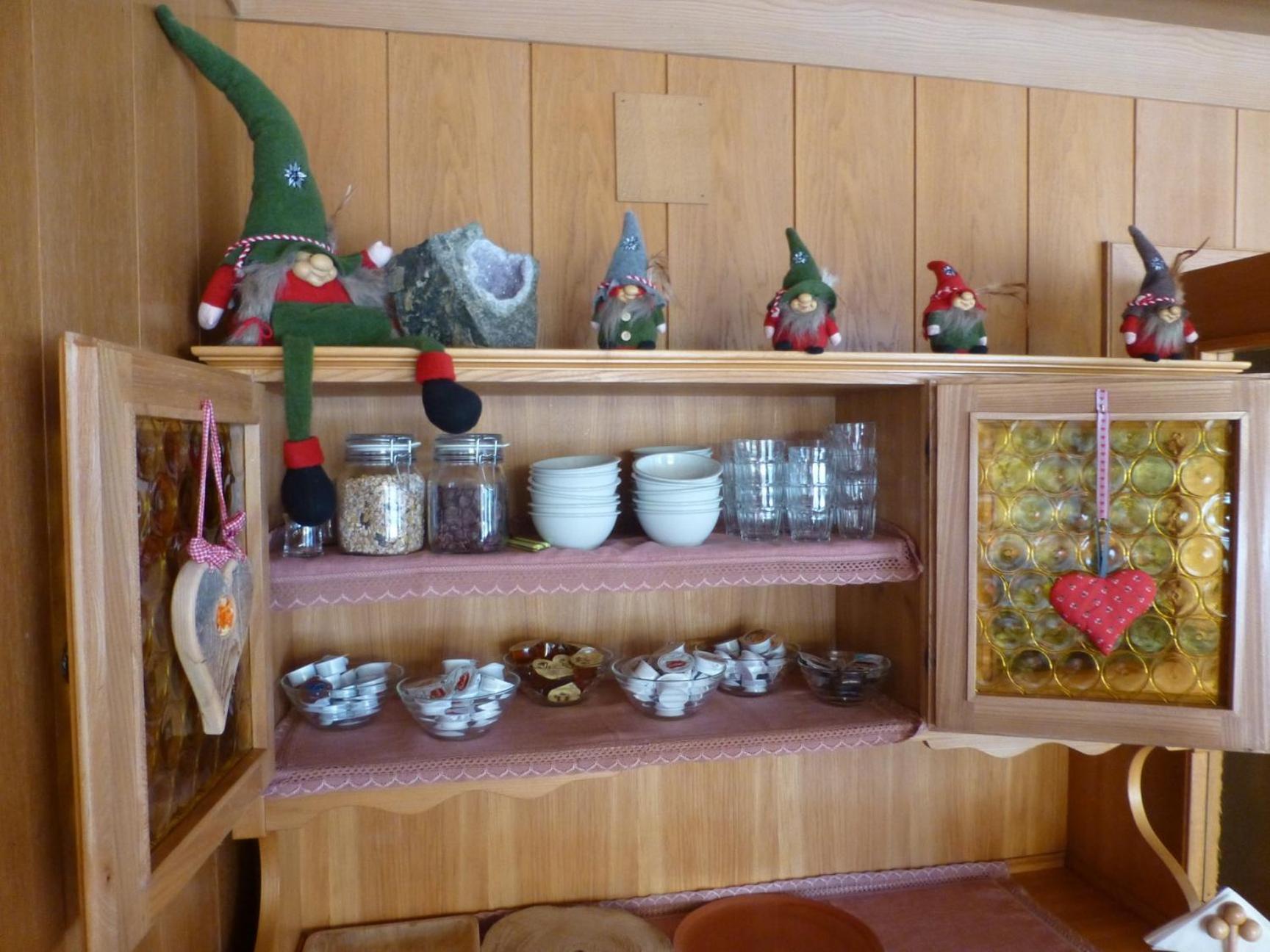 Bed and Breakfast Garni Helfer Toblach Exterior foto